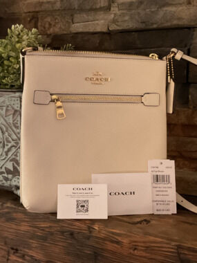 🤩Coach Mini Rowan File Bag - Tan